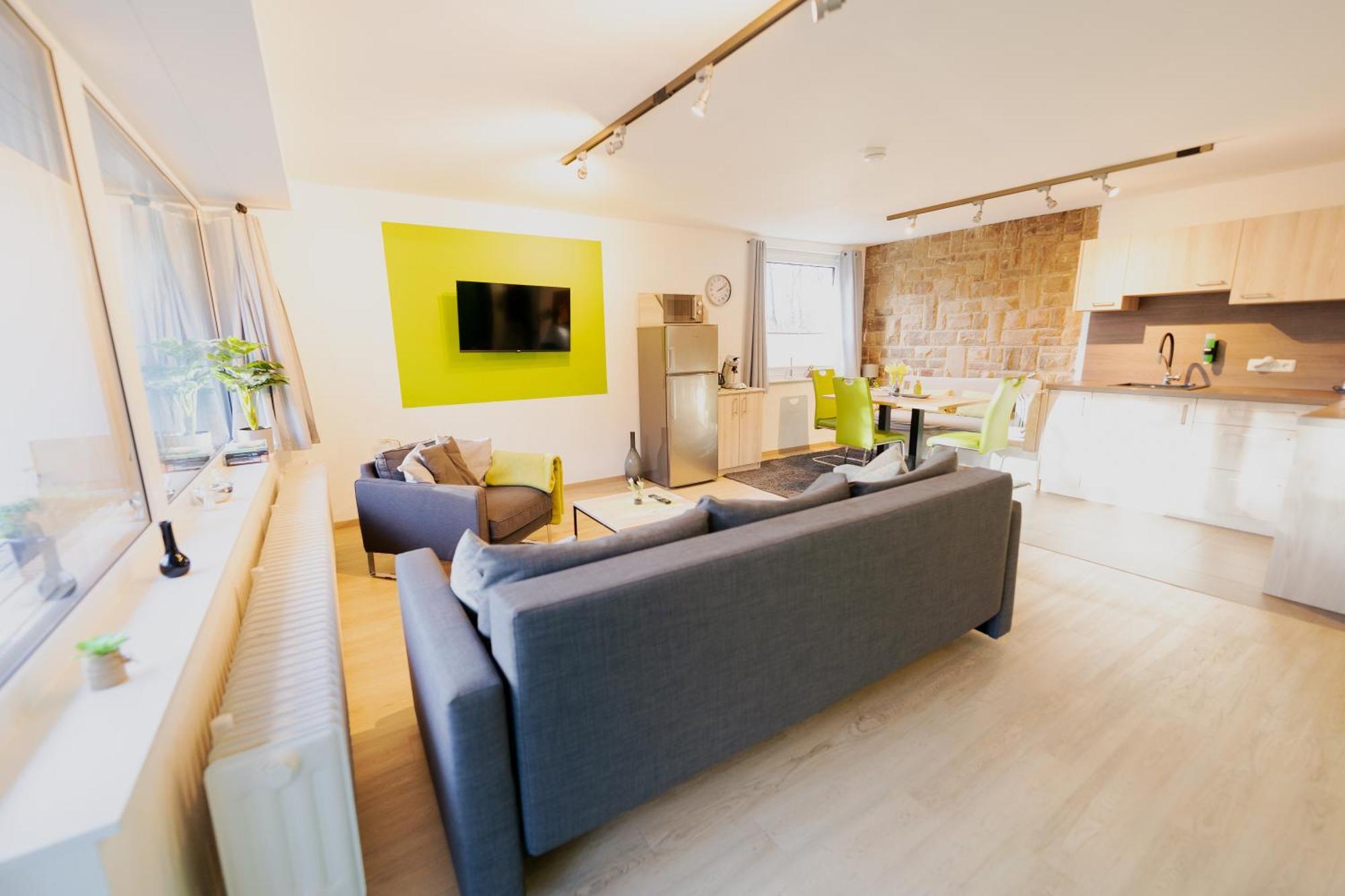 Ferienhaus Schoene Aussicht Ferienwohnung Gruen Hemfurth-Edersee Buitenkant foto